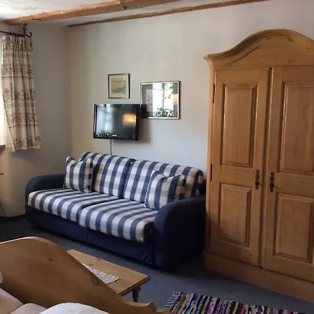 Gerberhaus Готель 3*